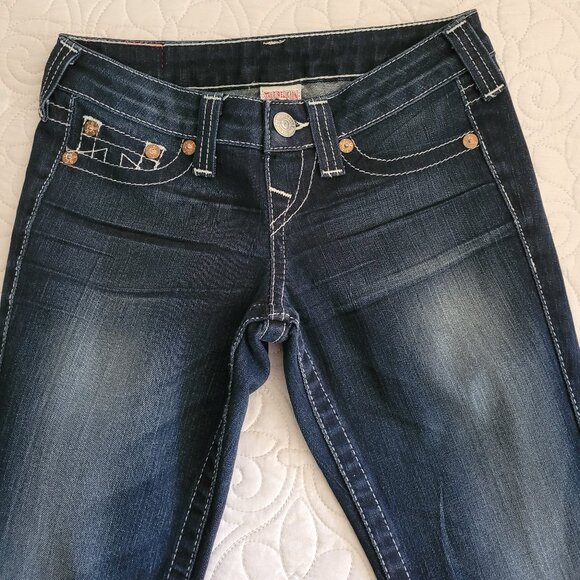 Authentic TRUE RELIGION Womens Dark Wash Jeans - Picture 2 of 5